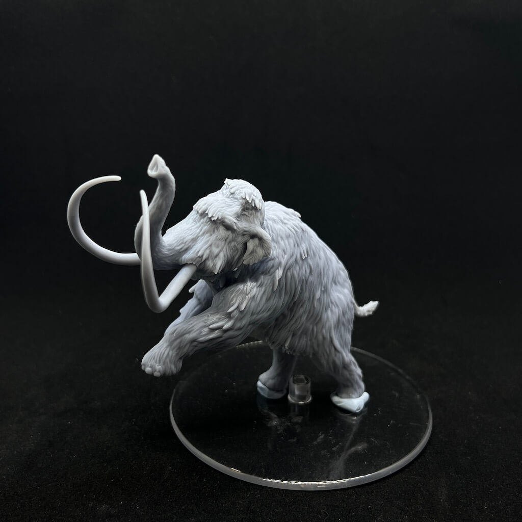 Mammuthus falling down